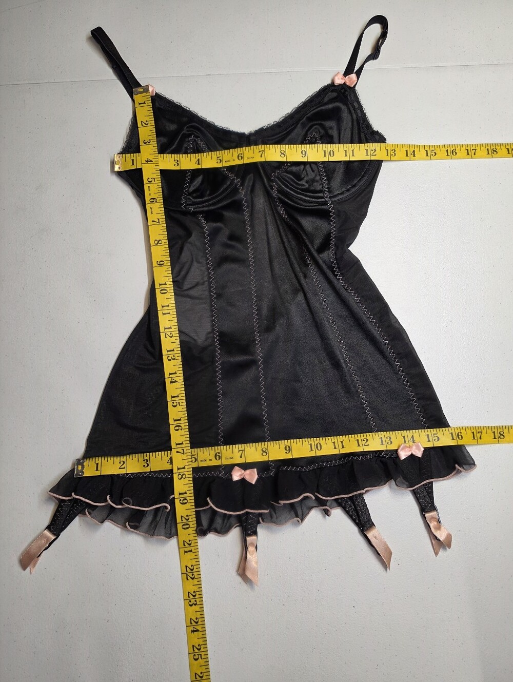 Y2K Victoria's Secret Black Satin Slip Chemise with Pink Bow Garters Corset - Picture 13 of 13